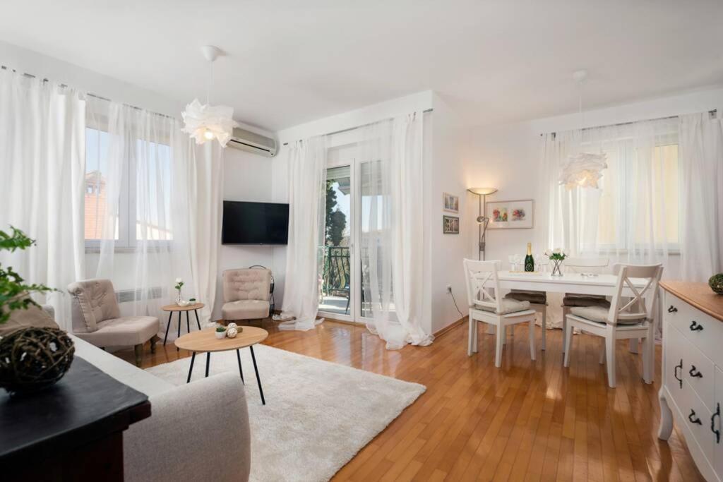 Duplex + Garage Apartman Rovinj Kültér fotó