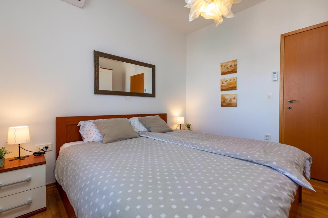 Duplex + Garage Apartman Rovinj Kültér fotó