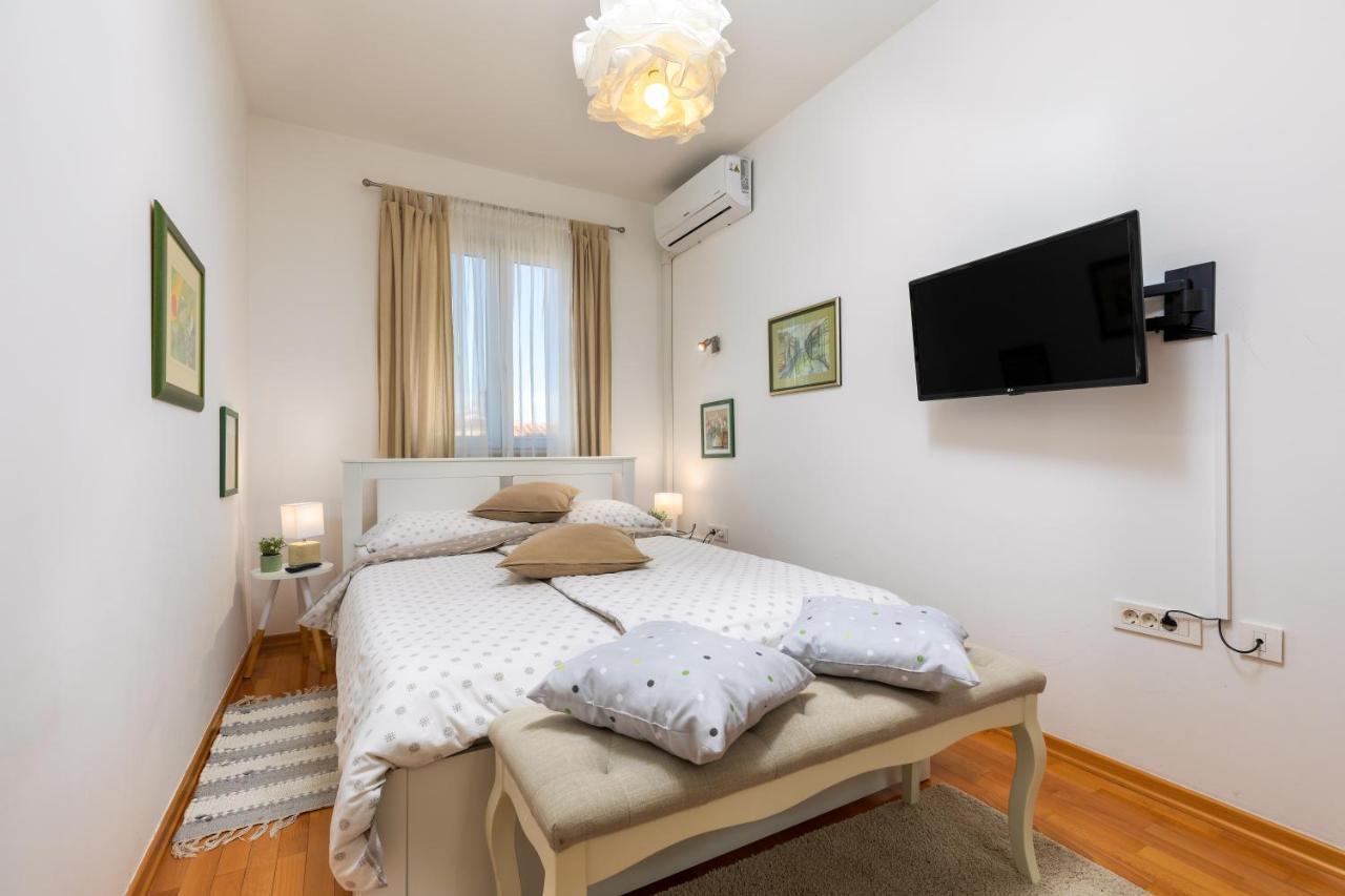 Duplex + Garage Apartman Rovinj Kültér fotó
