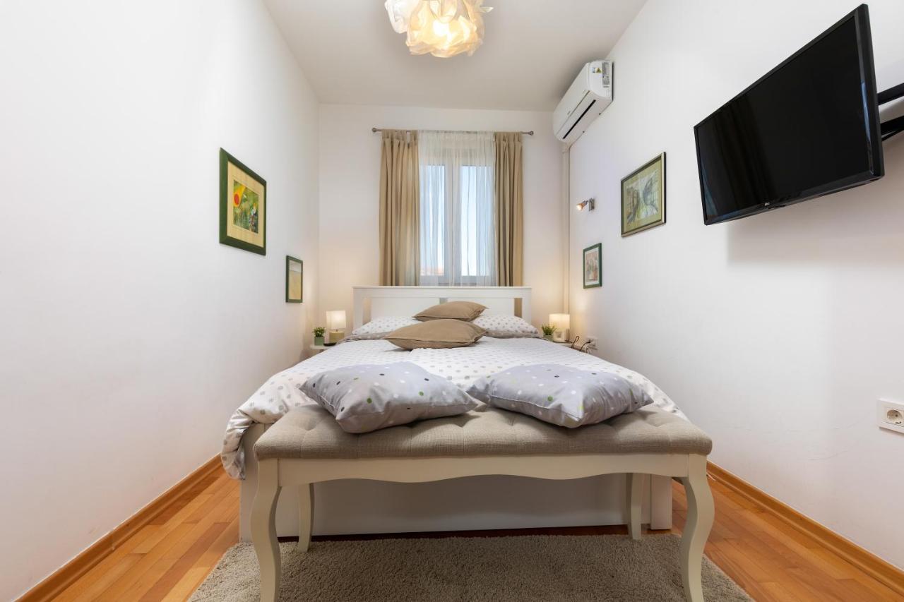 Duplex + Garage Apartman Rovinj Kültér fotó