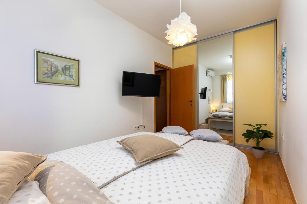 Duplex + Garage Apartman Rovinj Kültér fotó