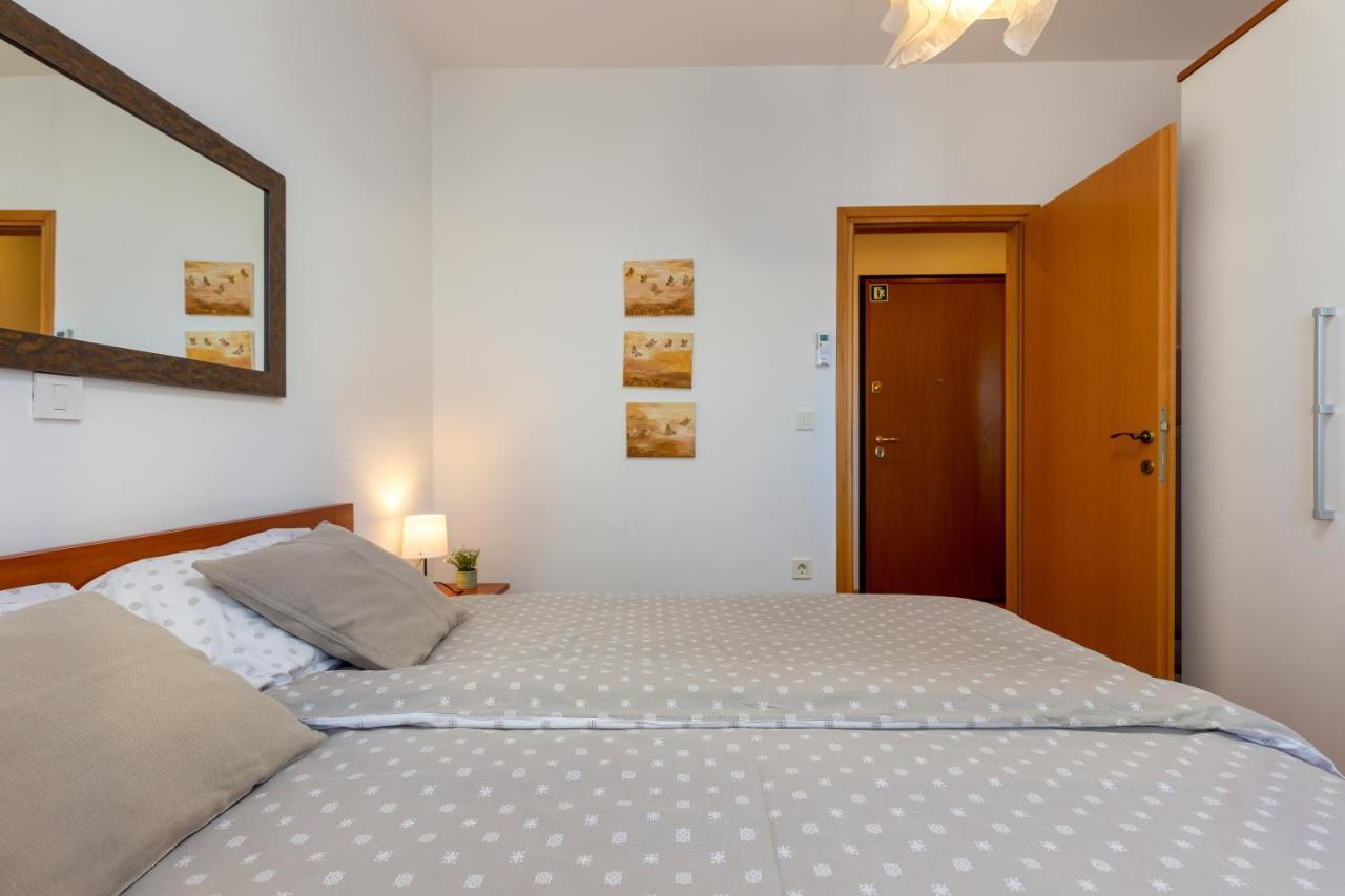 Duplex + Garage Apartman Rovinj Kültér fotó